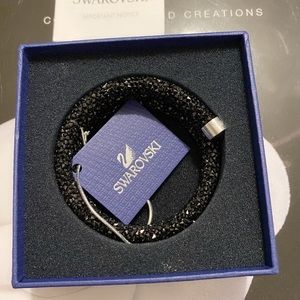 BNWT Swarovski Stardust Black Crystals Wrap Bangle Bracelet